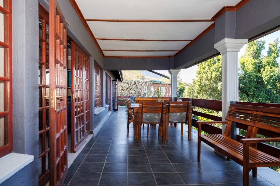 5 Bedroom Property for Sale in Schoemansville North West